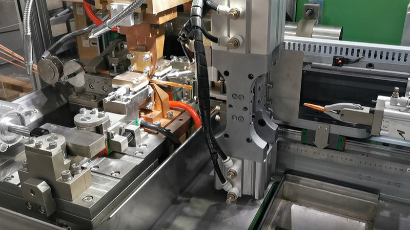 新乡中汇公司MF-40金属滤网滚焊专机